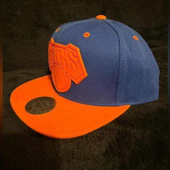 New York Knicks SnapBack - Picture 4 of 6